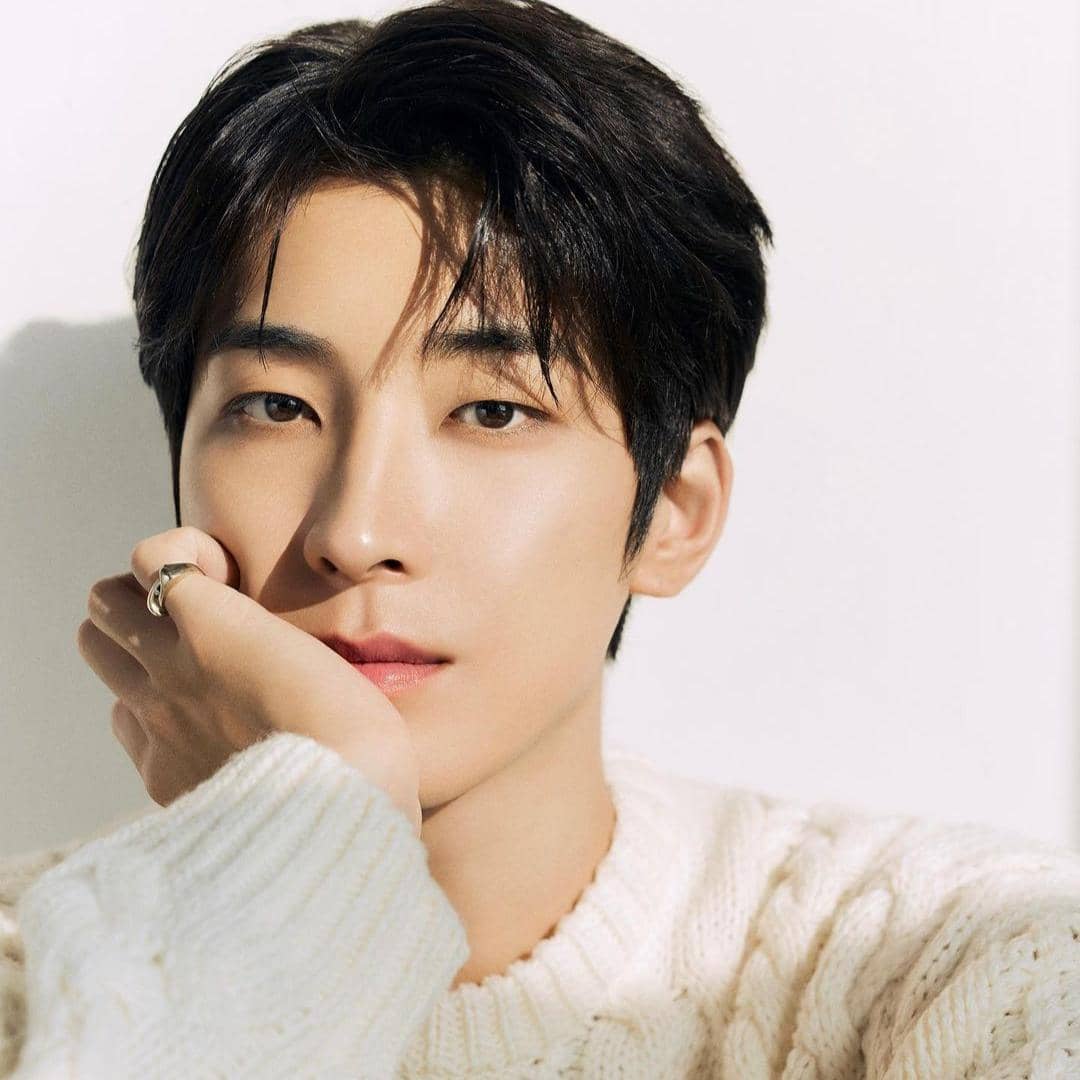 instagram.com/everyone_woo