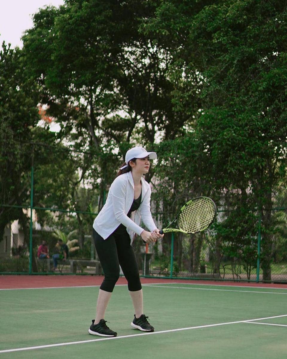 instagram.com/febbyrastanty