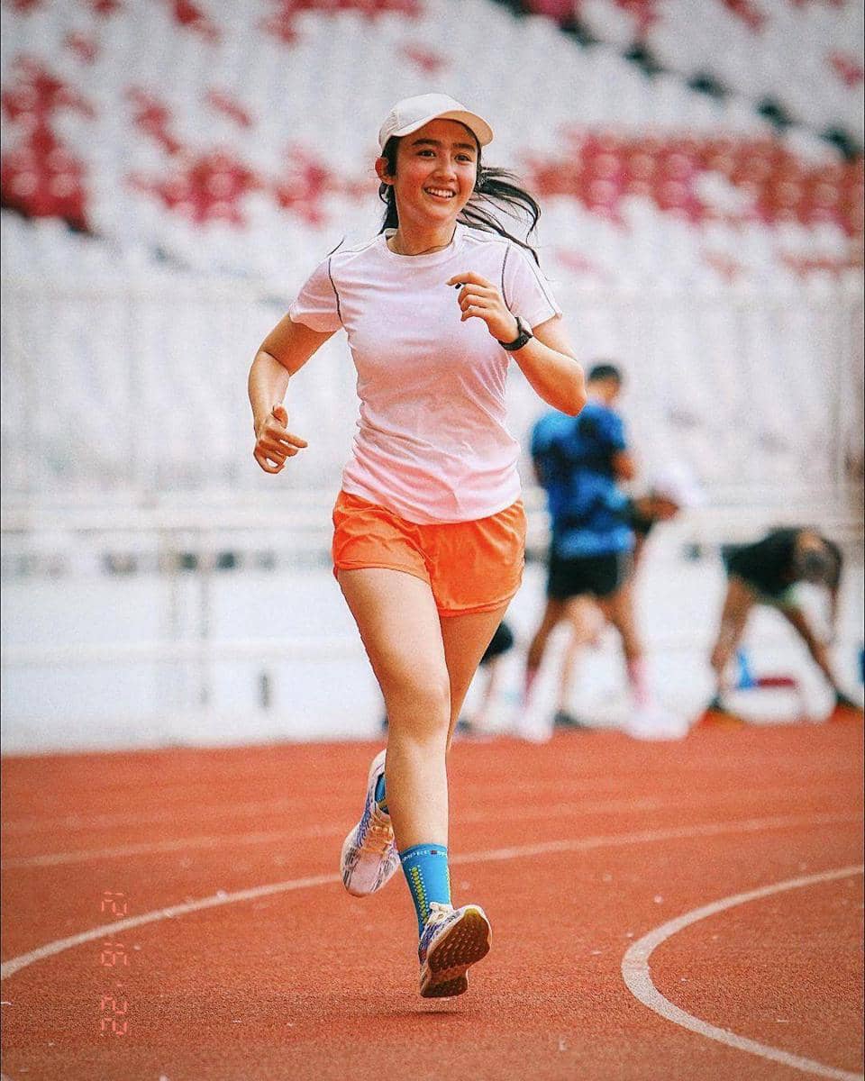 instagram.com/febbyrastanty