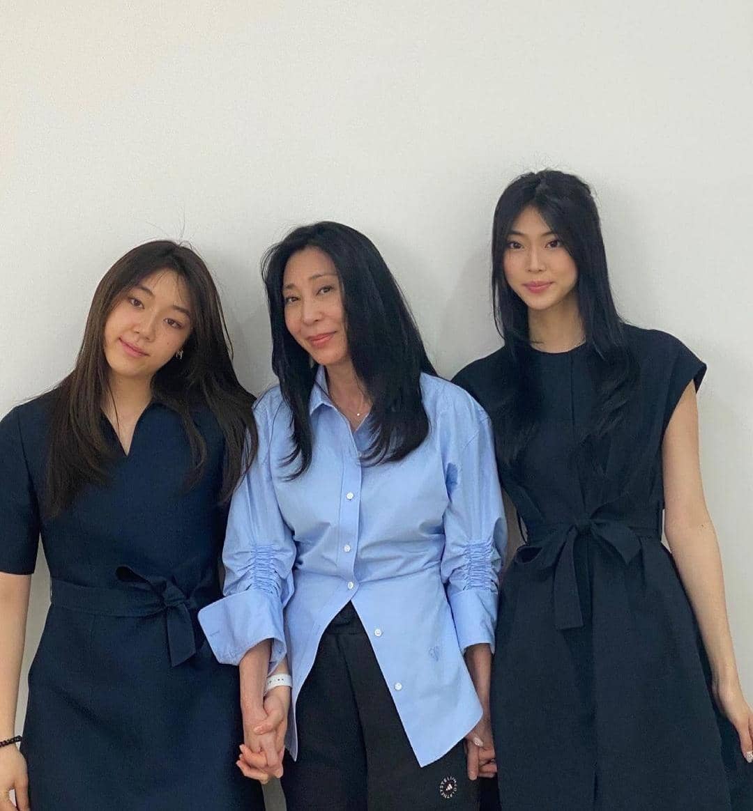 Instagram/@deeenerss