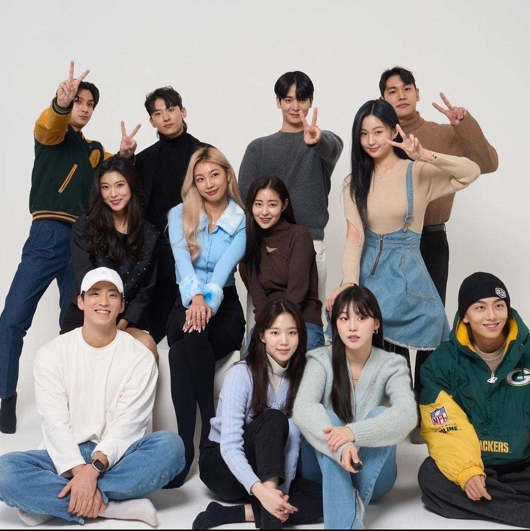 Instagram/@deeenerss