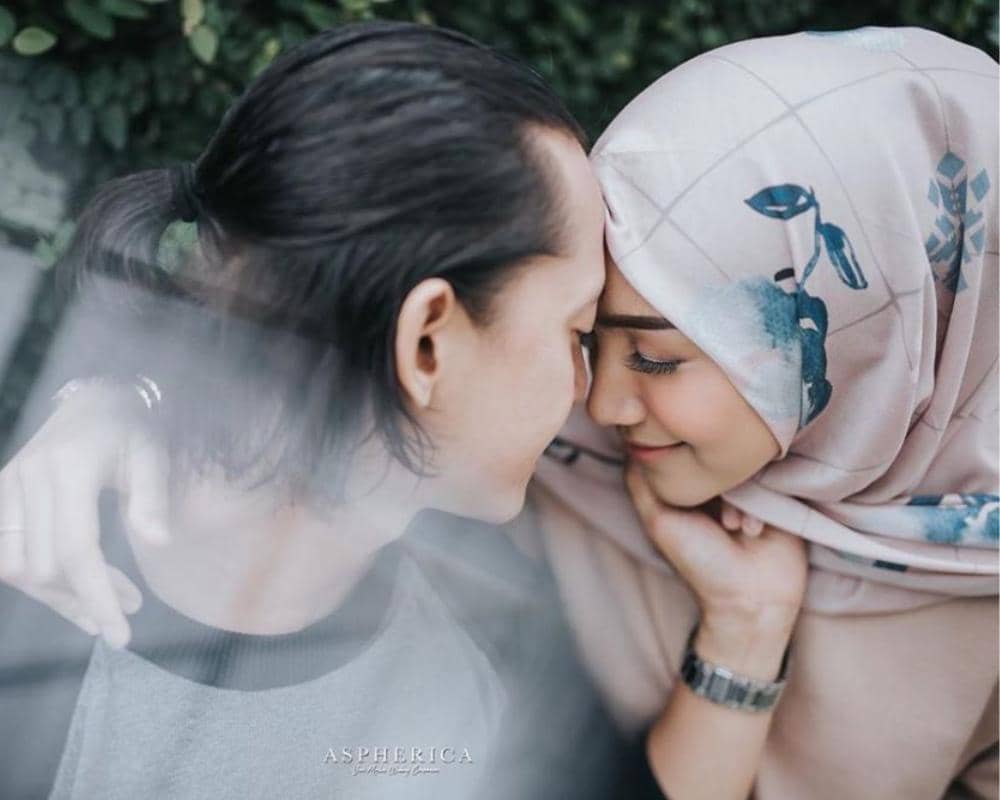 instagram.com/melodyprima