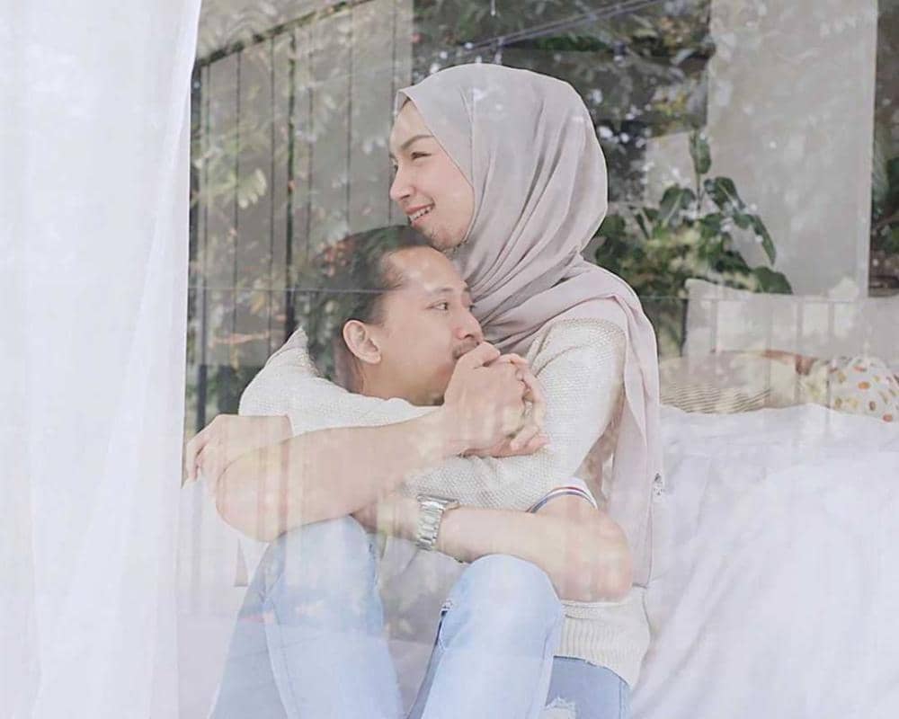 instagram.com/melodyprima