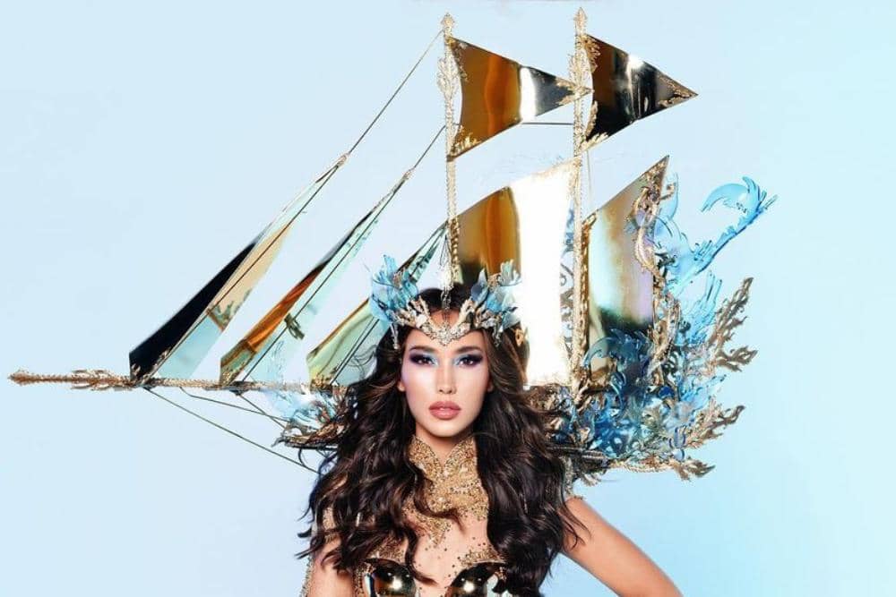 Instagram.com / laksmideneefe