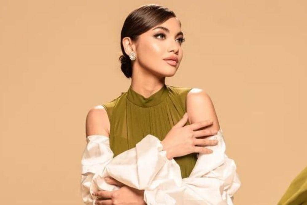 instagram.com/angelagilsha