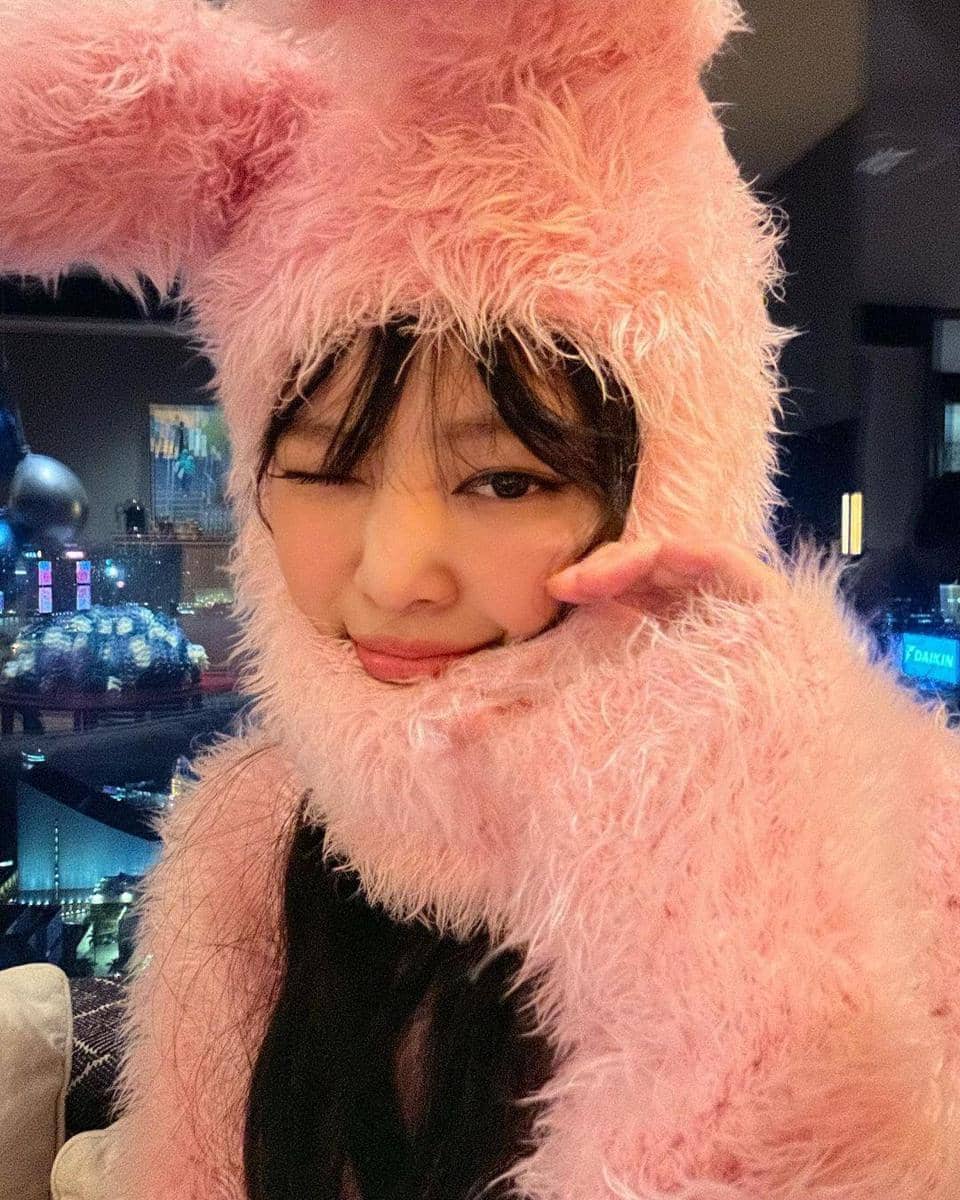 instagram.com/jennierubyjane