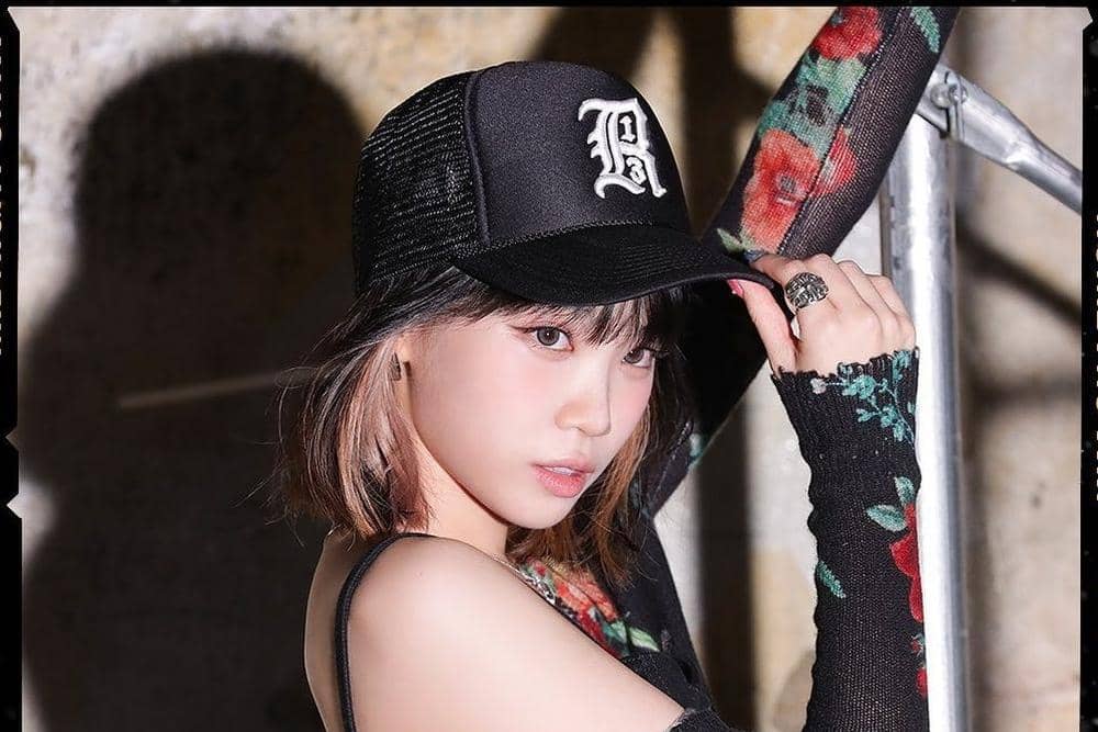 Instagram/ le_sserafim