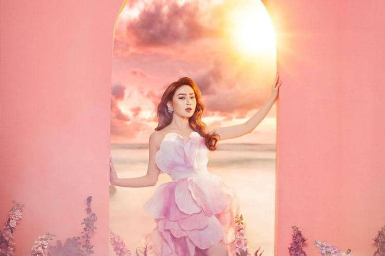 instagram.com/natashawilona12