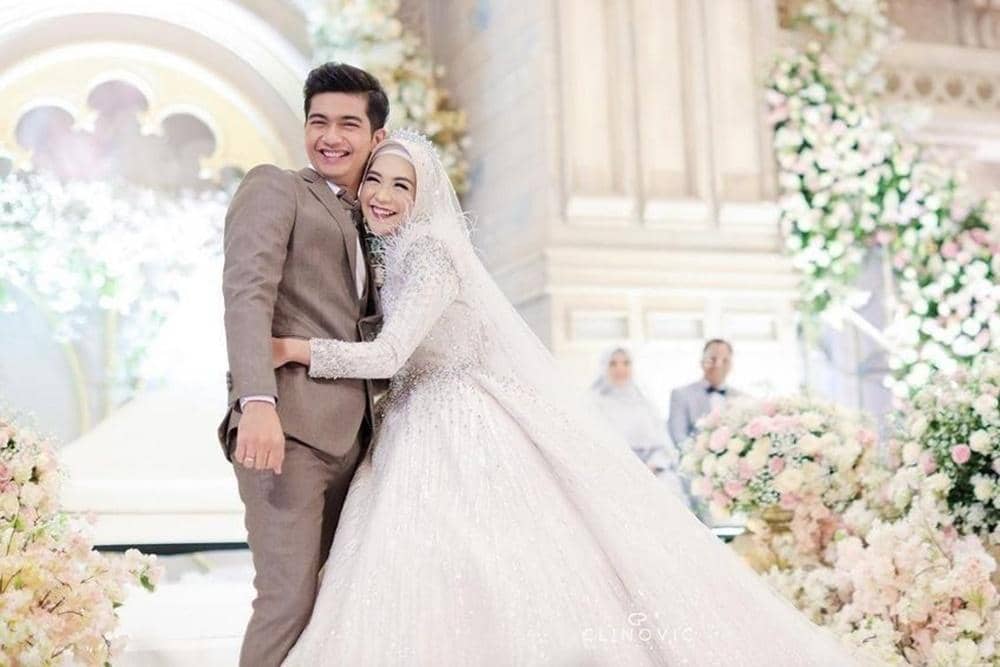 Instagram.com/riaricis1795