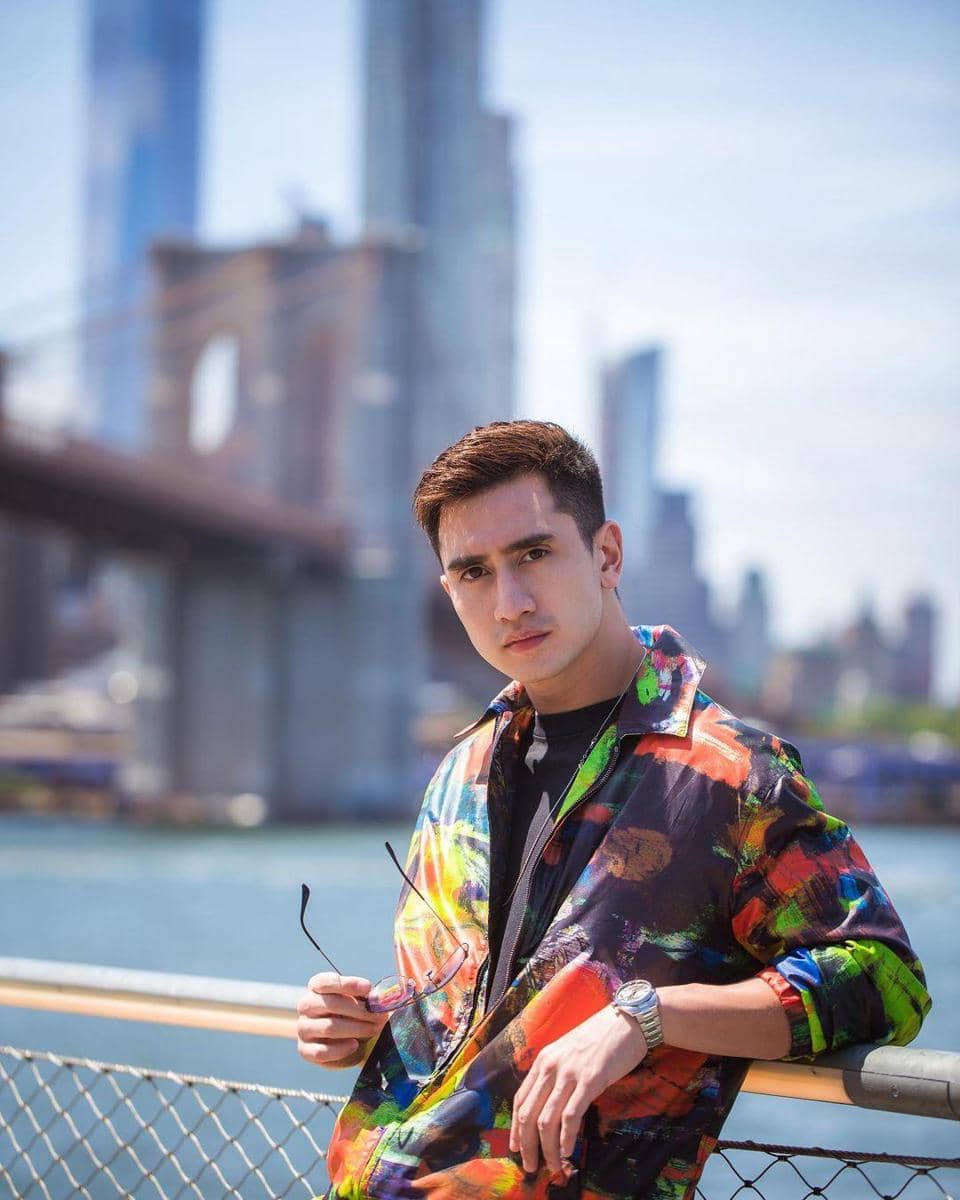 instagram.com/bramastavrl