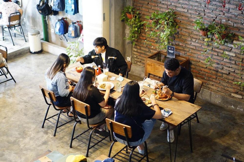 10 Lokasi Kongkow Terbaru di Surabaya nang Hits