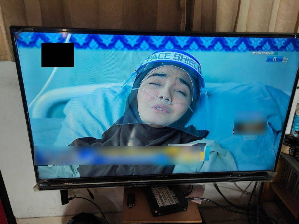 Twitter.com / helmihelmi