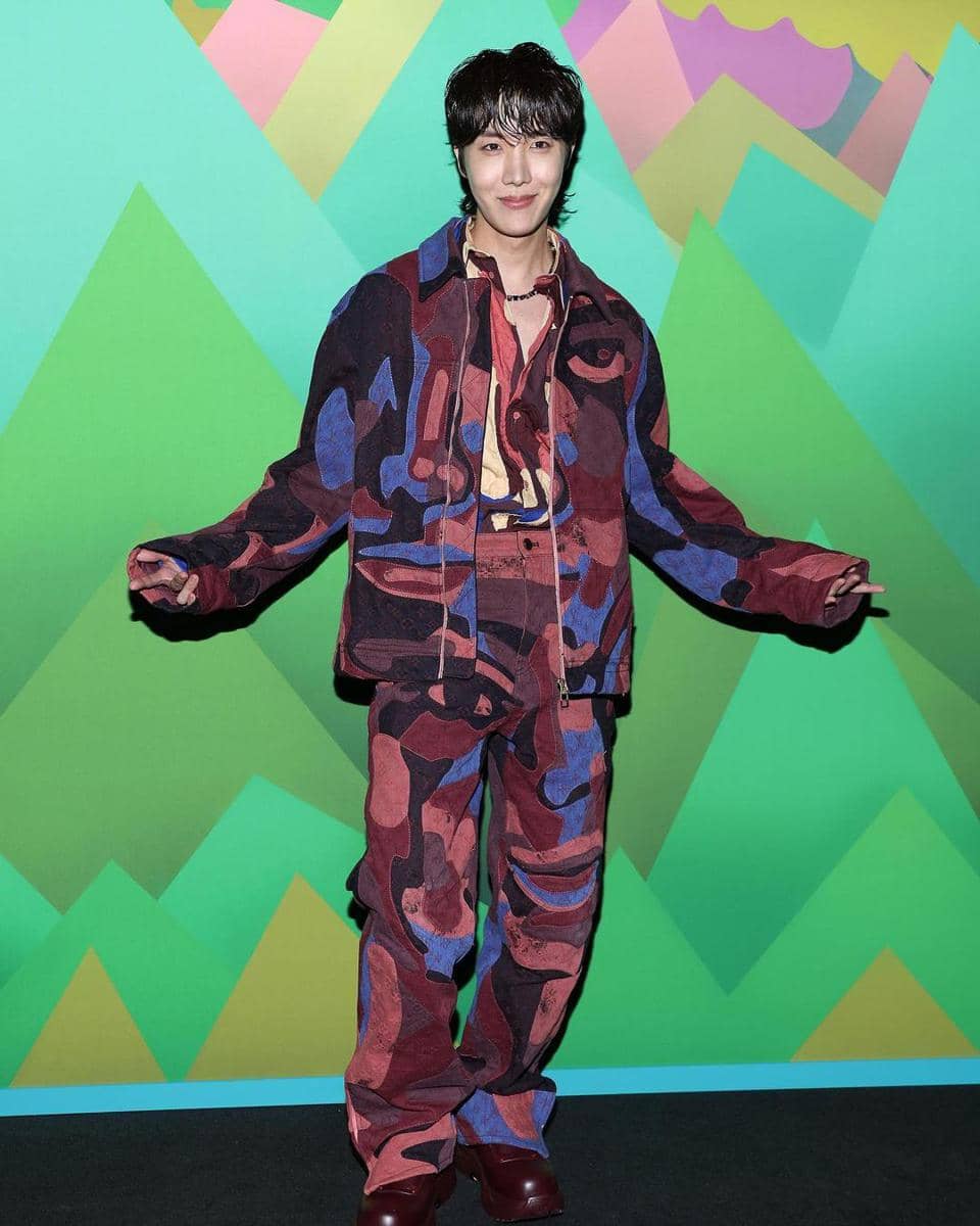 instagram.com/louisvuitton