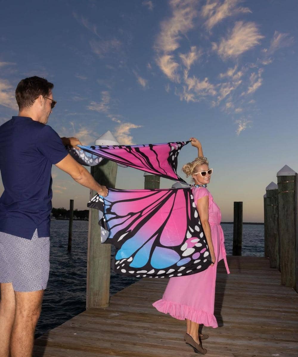 instagram.com/parishilton