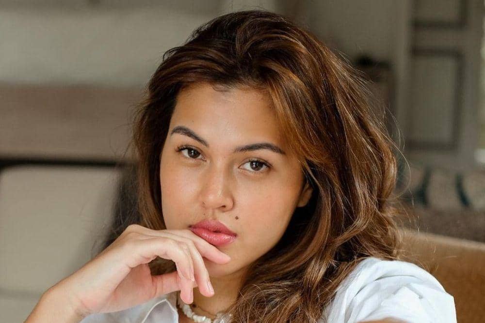 instagram.com/rebeccatamara