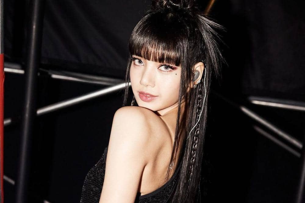 instagram.com/lalalalisa_m