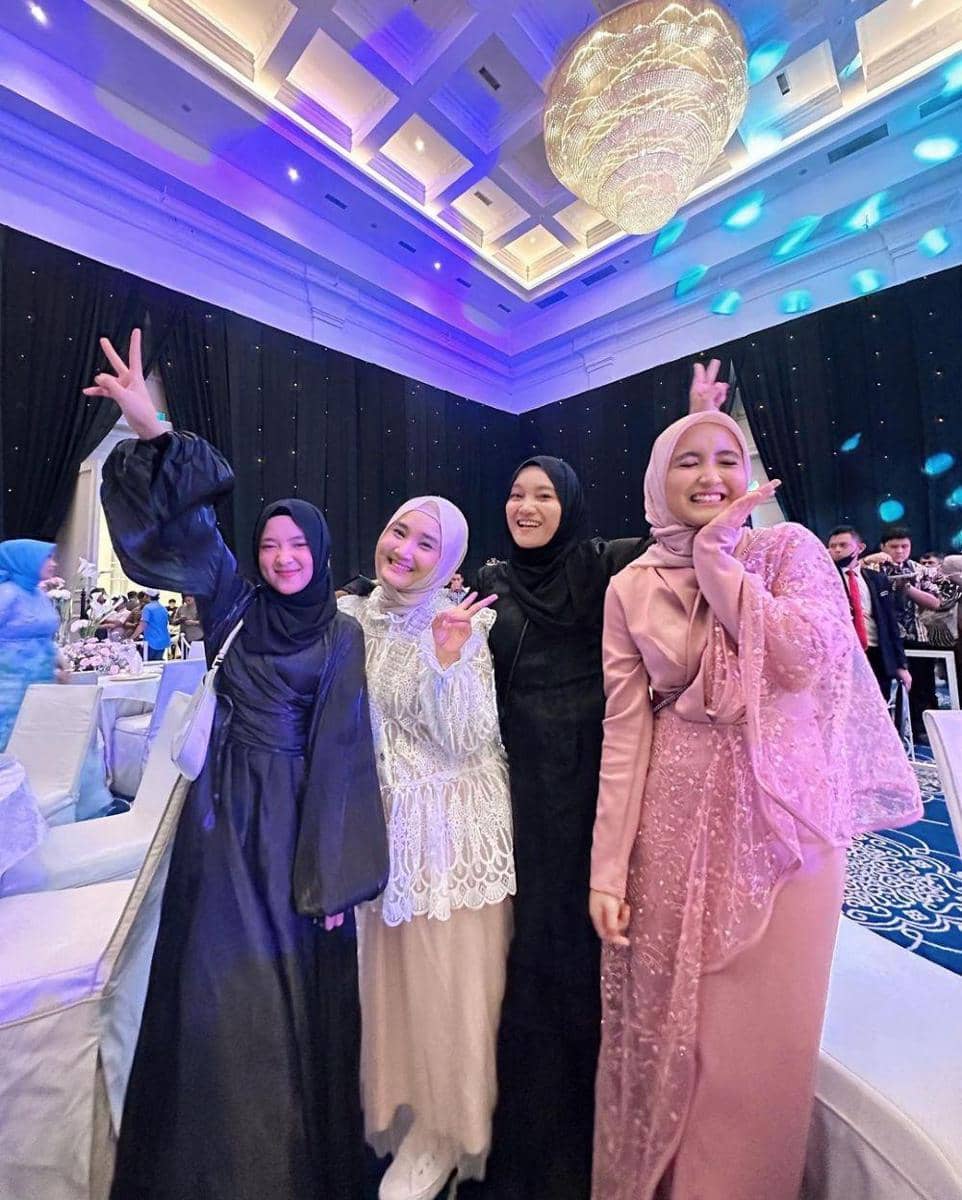 instagram.com/nissa_sabyan