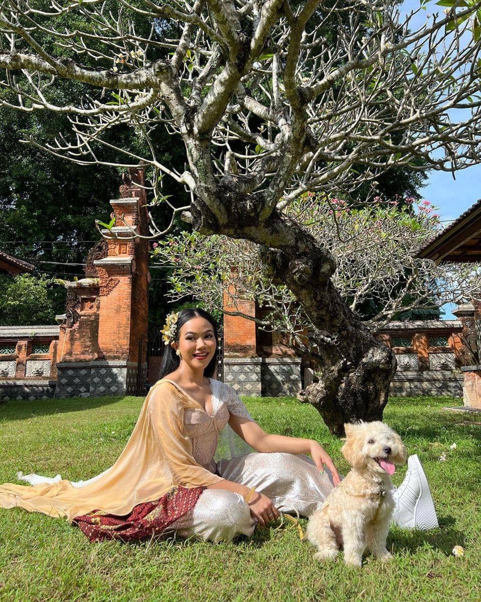 instagram.com/yurayunita