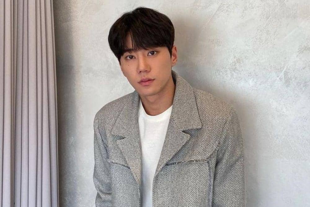 instagram.com/real_2junyoung