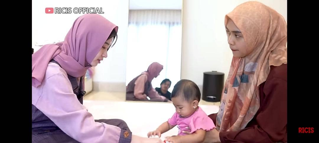 YouTube.com / Ricis Official