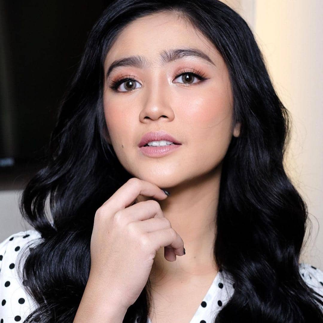 instagram.com/febbyrastanty