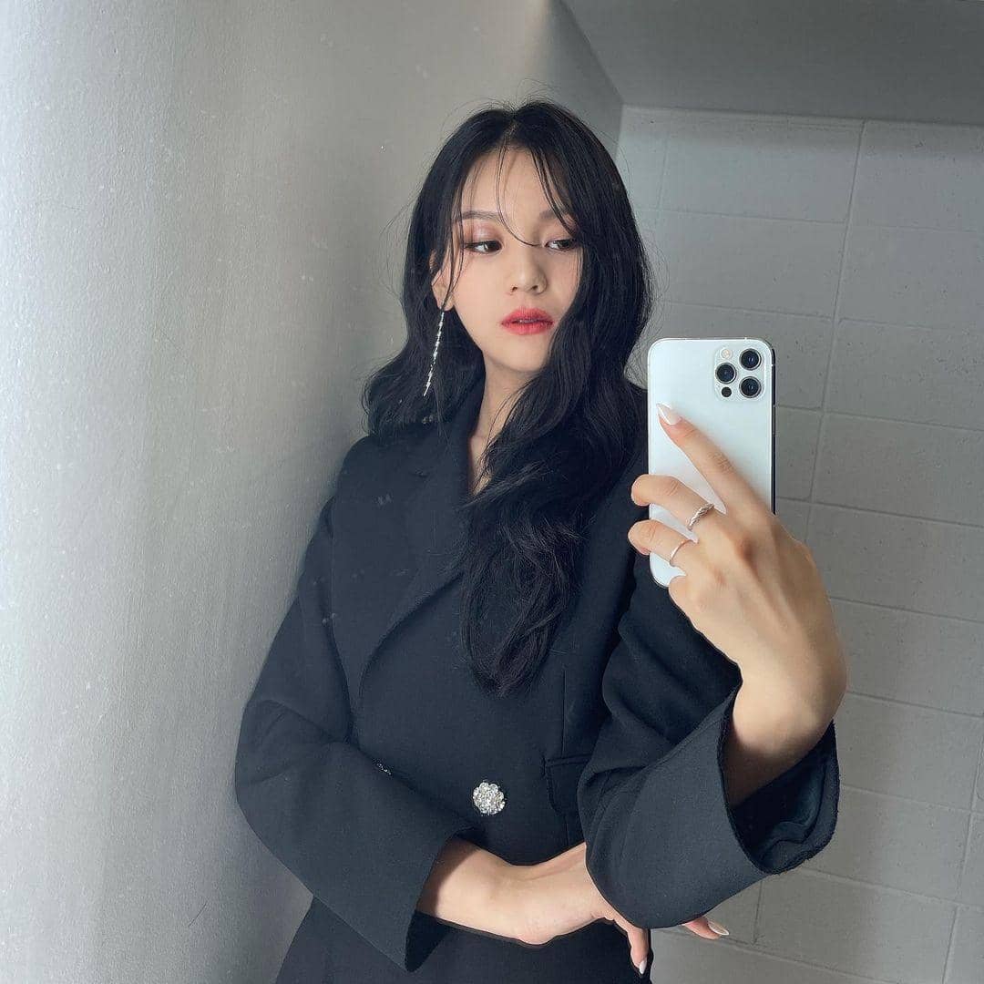 instagram.com/ummmmm_j.i