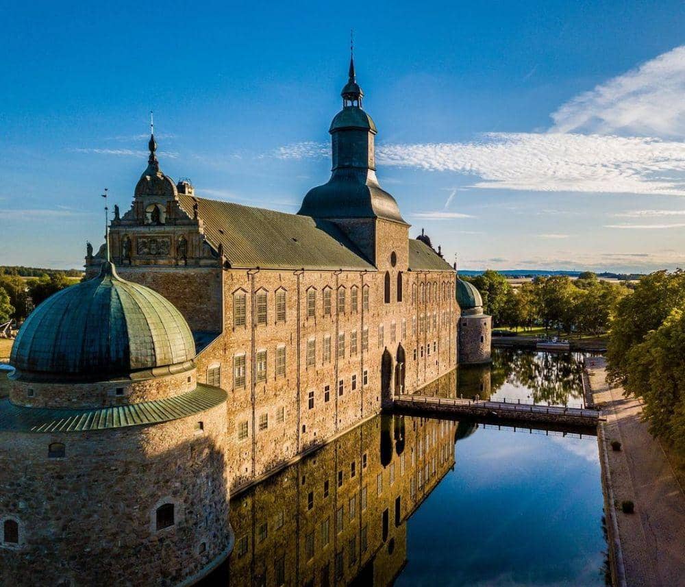 Instagram.com/vadstenaslott