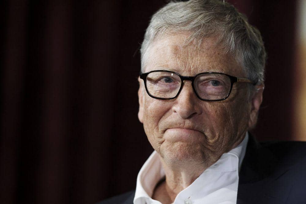 twitter.com/BillGates