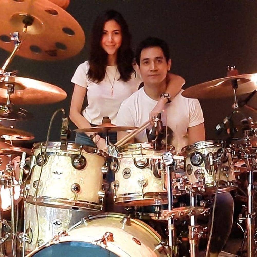 instagram.com/deeadnan