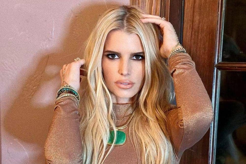 instagram.com/jessicasimpson