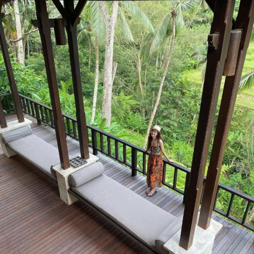 instagram.com/mikhatambayong