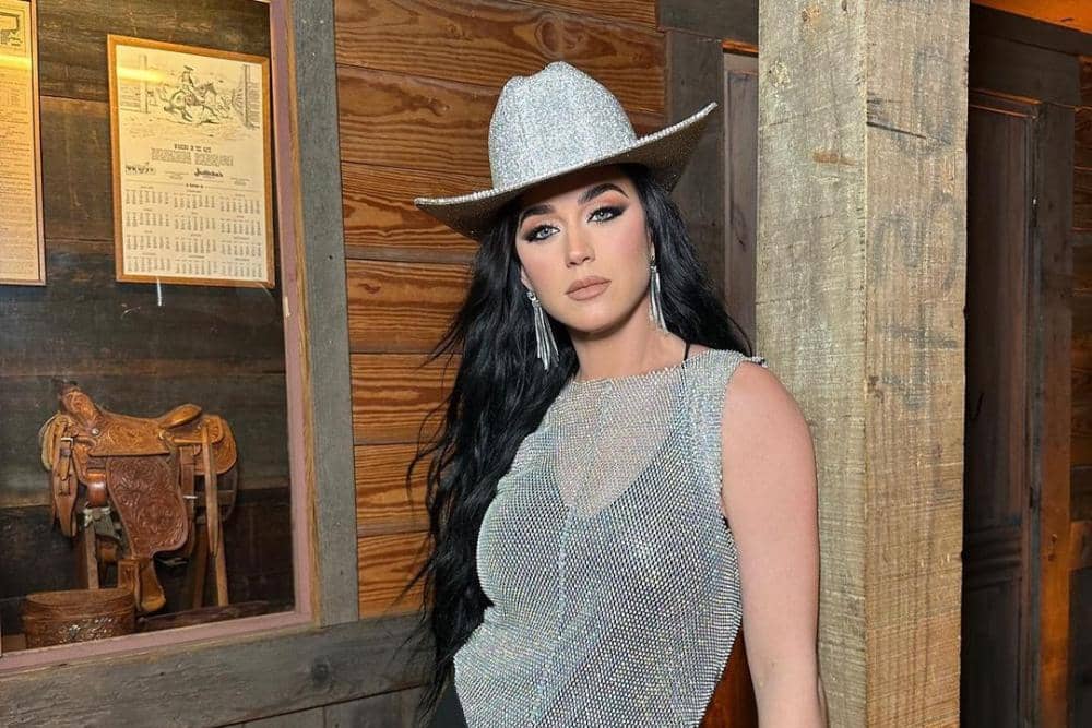 instagram.com/katyperry