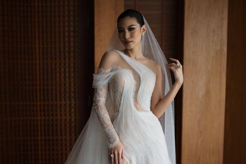 instagram.com/thebridestory