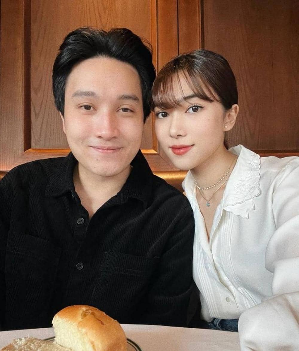 Instagram.com/isyanasarasvati