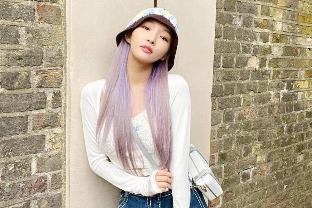 Instagram/ chungha_official