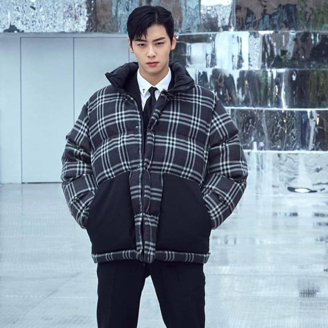 instagram.com/eunwo.o_c