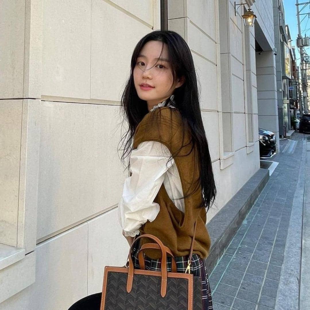 instagram.com/yubi_190