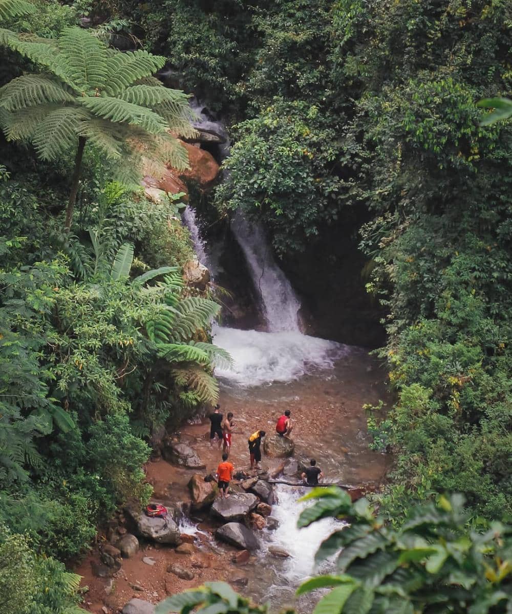 instagram.com/achmdfhrji/