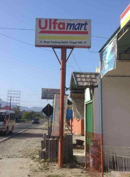 potret supermarket tiruan (twitter.com/soeseno)