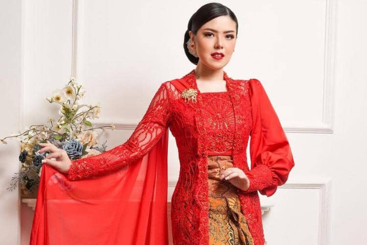 instagram.com/tinatoon101