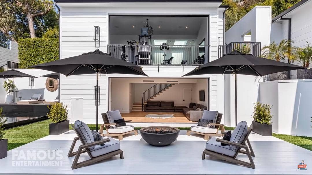 YouTube/Famous Entertainment