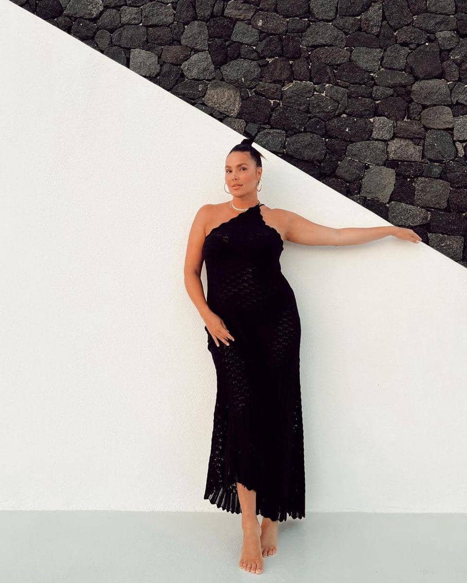 instagram.com/candicehuffine