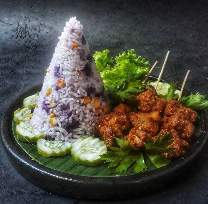 Instagram.com /  ritamooree