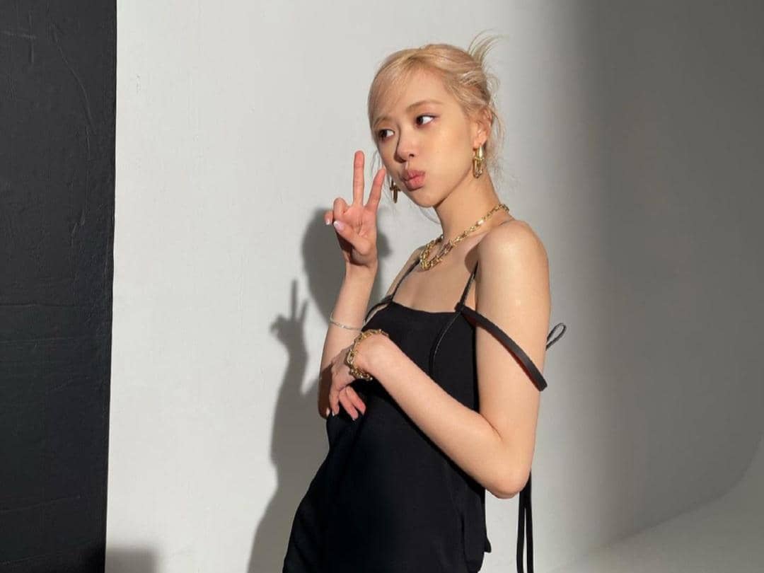 Instagram.com/roses_are_rosie