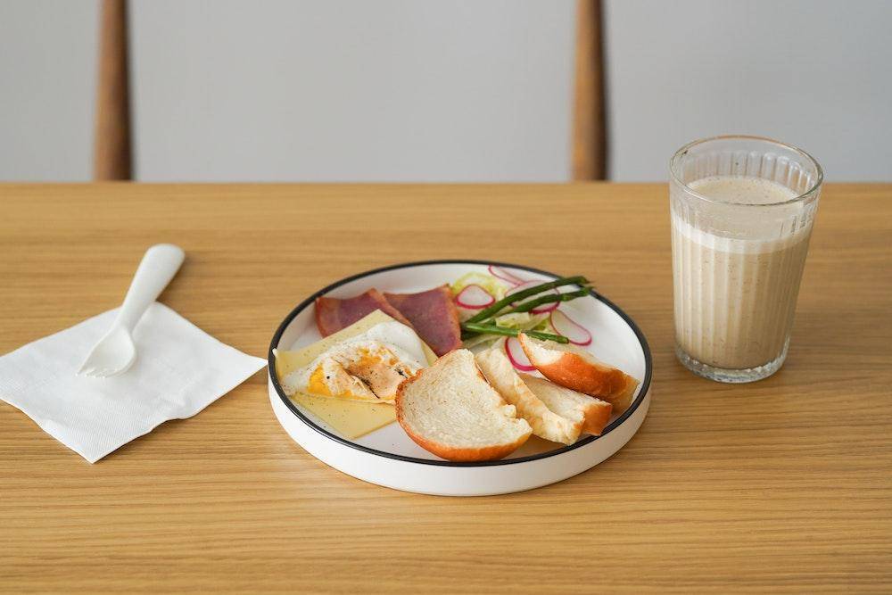 Jangan Hindari Lemak! 5 Fakta Sarapan yang Wajib Kamu Ketahui
