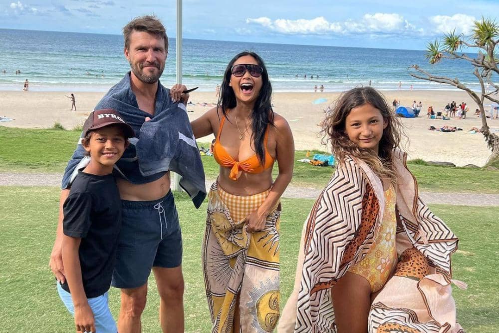 instagram.com/indahkalalo