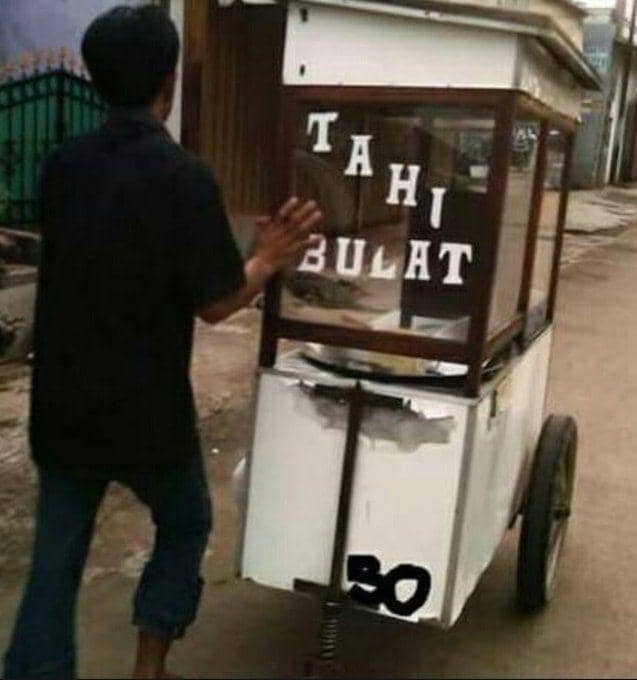 Twitter.com/nocontextwarung