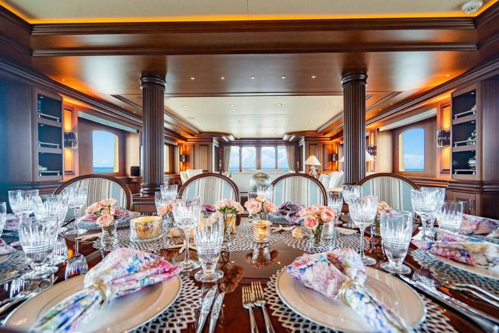 boatinternational.com