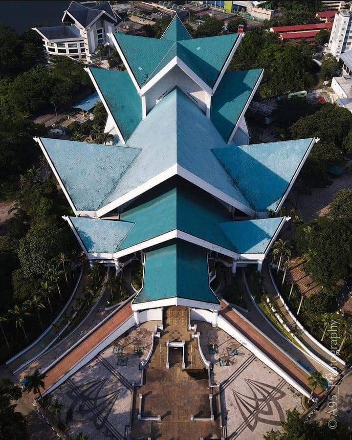 Instagram.com / klgems