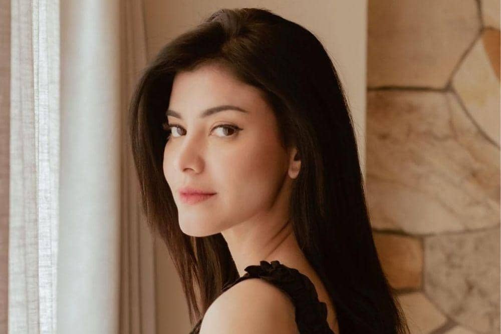 instagram.com/medinadinaaa